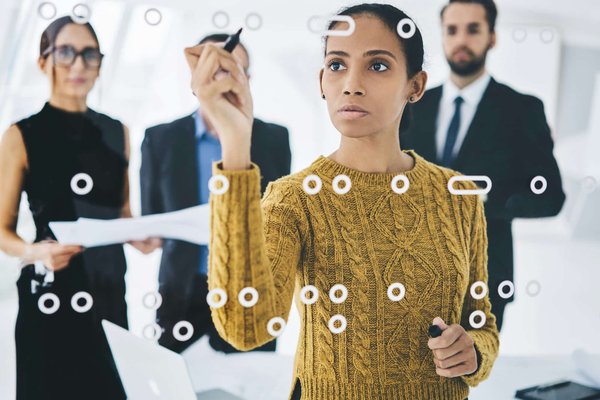 Les stratégies pour développer son assertivité et son leadership dans un environnement professionnel